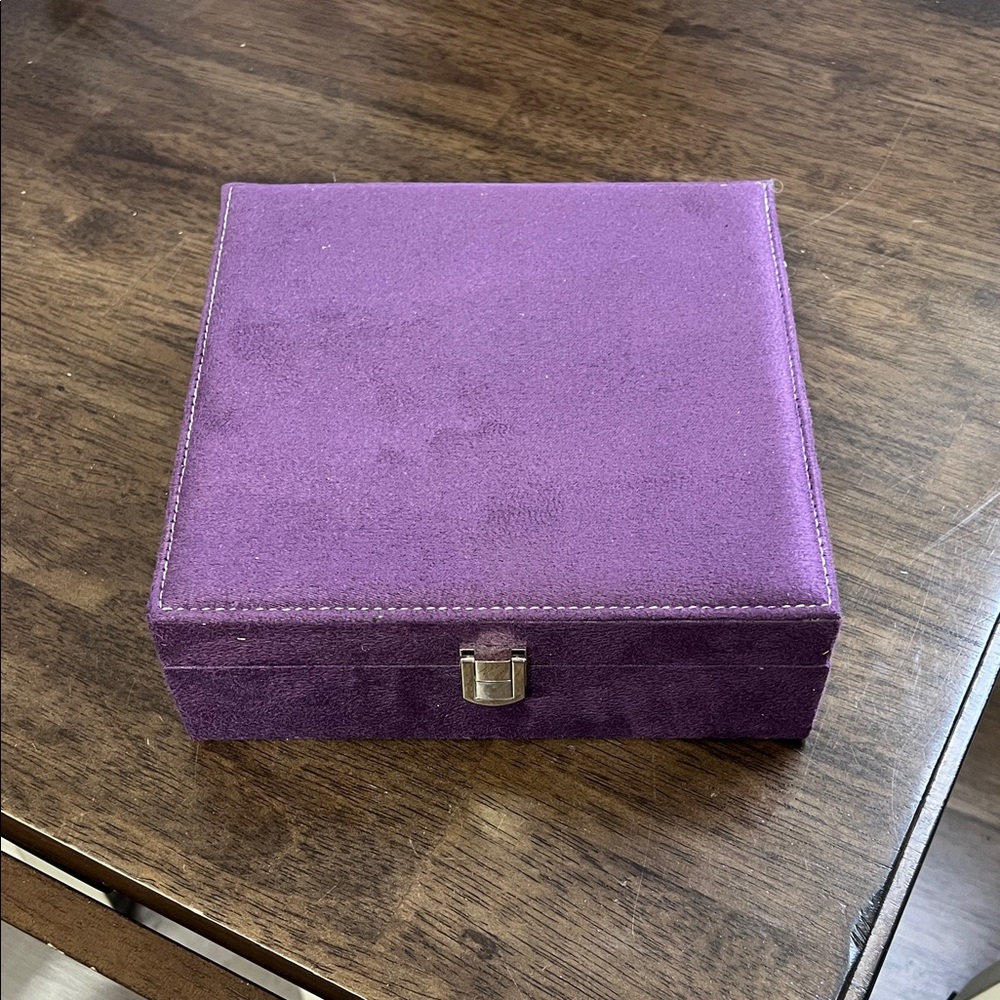 Purple Ring Jewelry Box